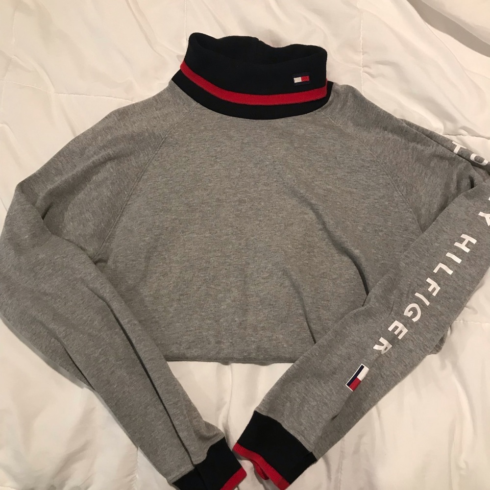 tommy hilfiger sweater!